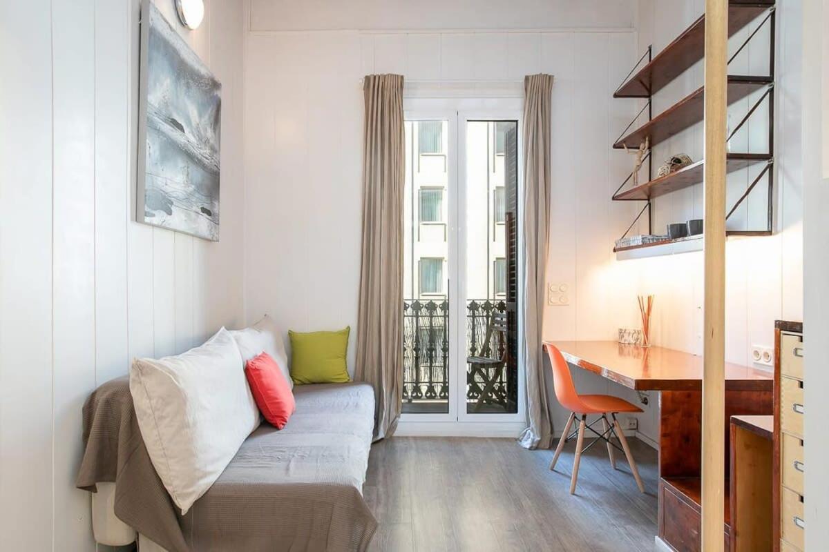 Paseo De Gracia Modern 4bd With Terrace Appartement